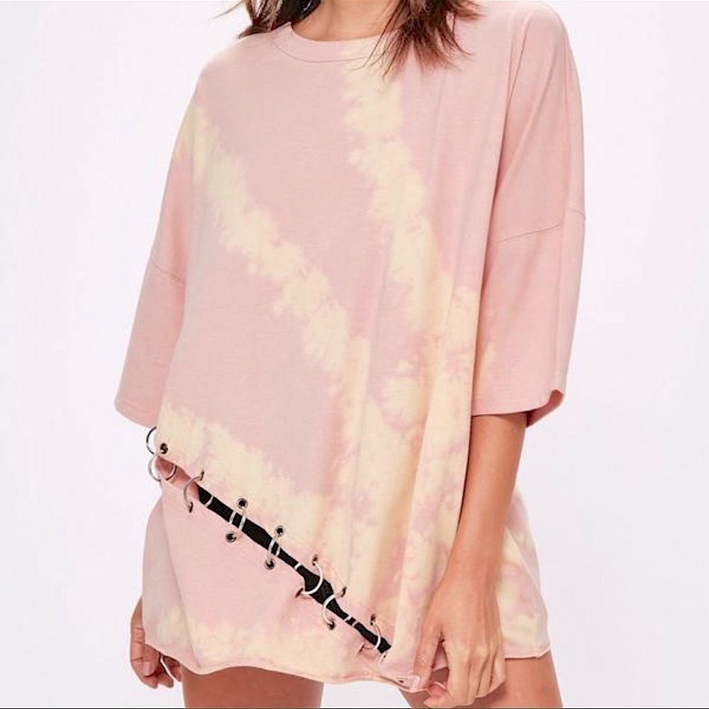 NWT MISSGUIDED Oversized Tie dyed extreme washed ring detail tee womens size 2